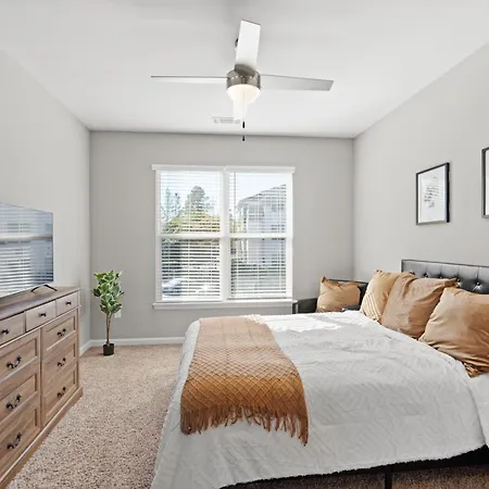One Bedroom Corporate Apartment Near Research Triangle Park